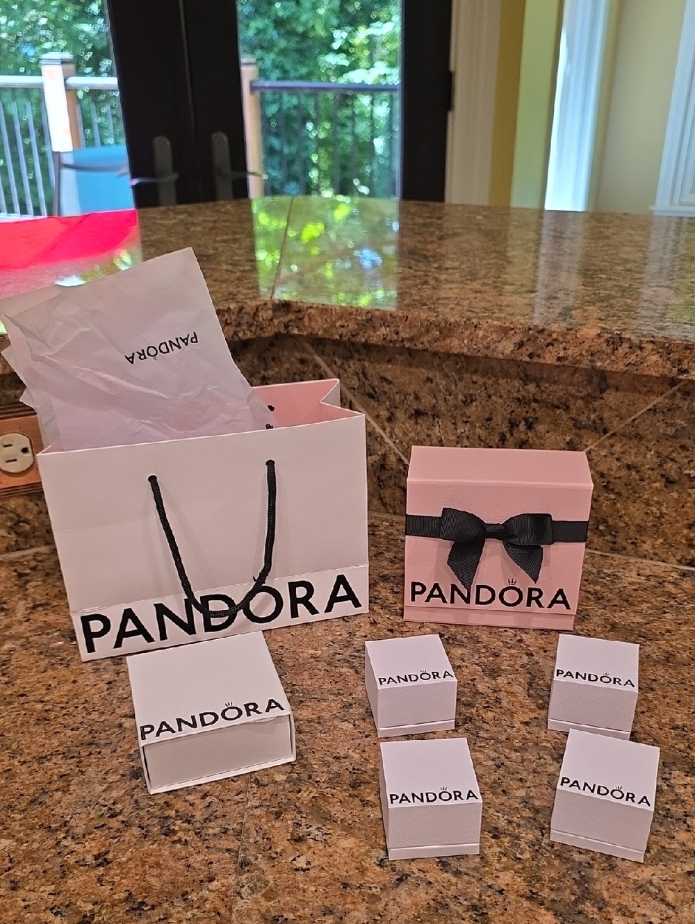 Pandora Packaging